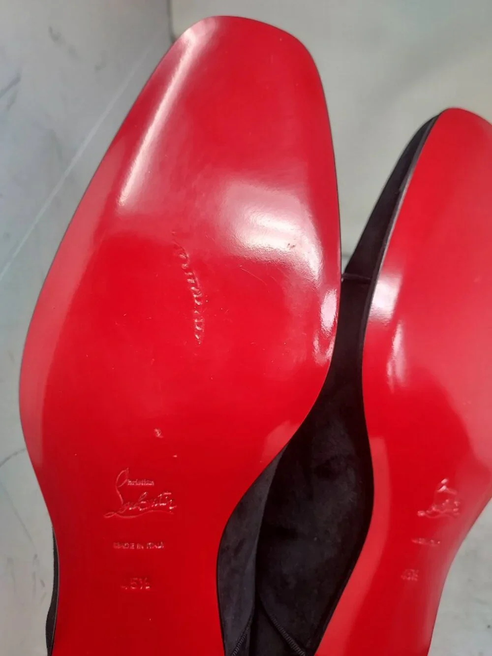 Christian Louboutin MENS Black Alpha Male Suede Oxford Shoe